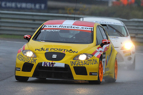 Michel Nykjær og hans Seat Leon TDI var i særklasse i de to sidste løb til europamesterskabet for standardbiler.